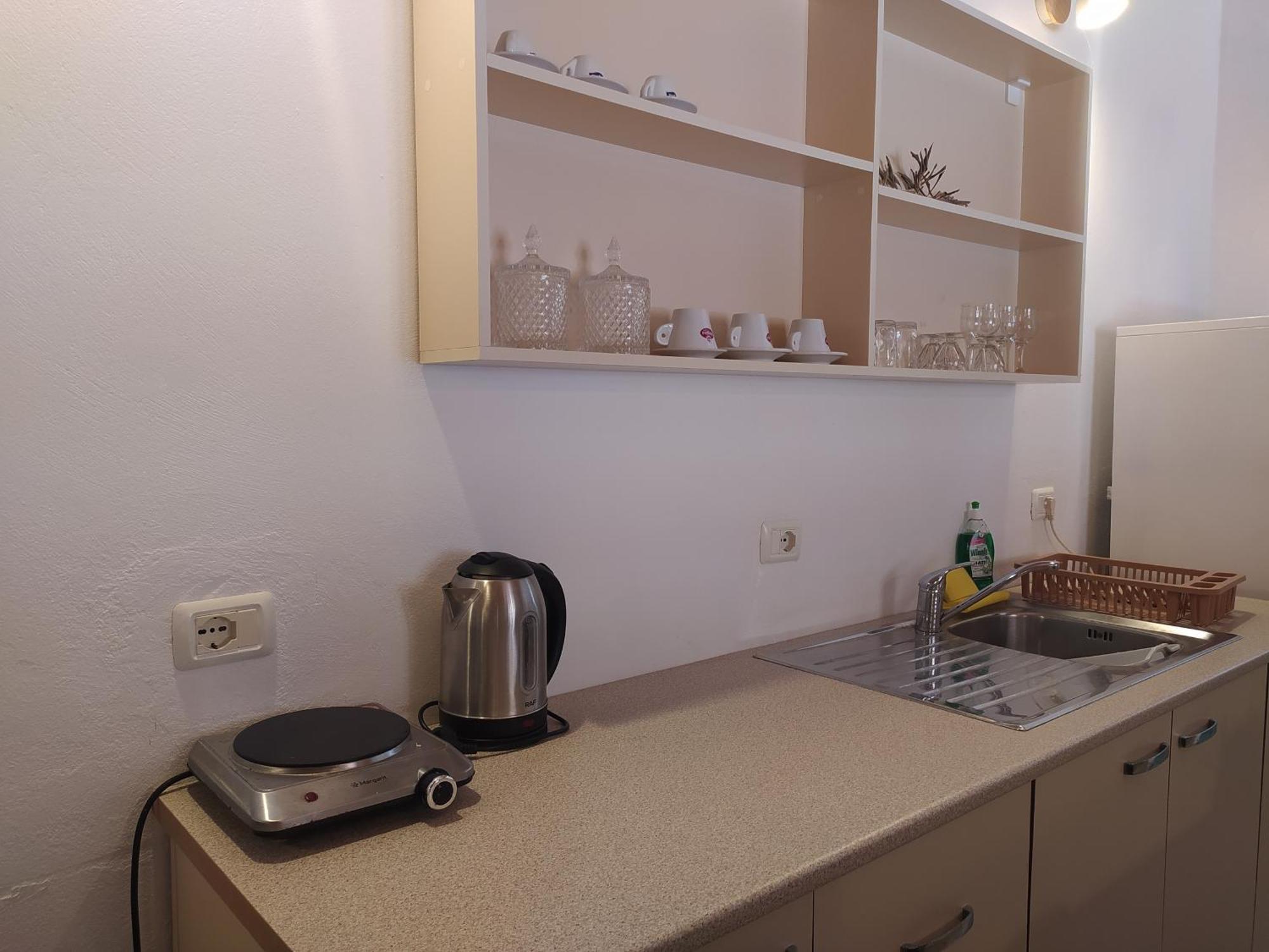 Retzos Rooms ฮีมาเรอ ภายนอก รูปภาพ